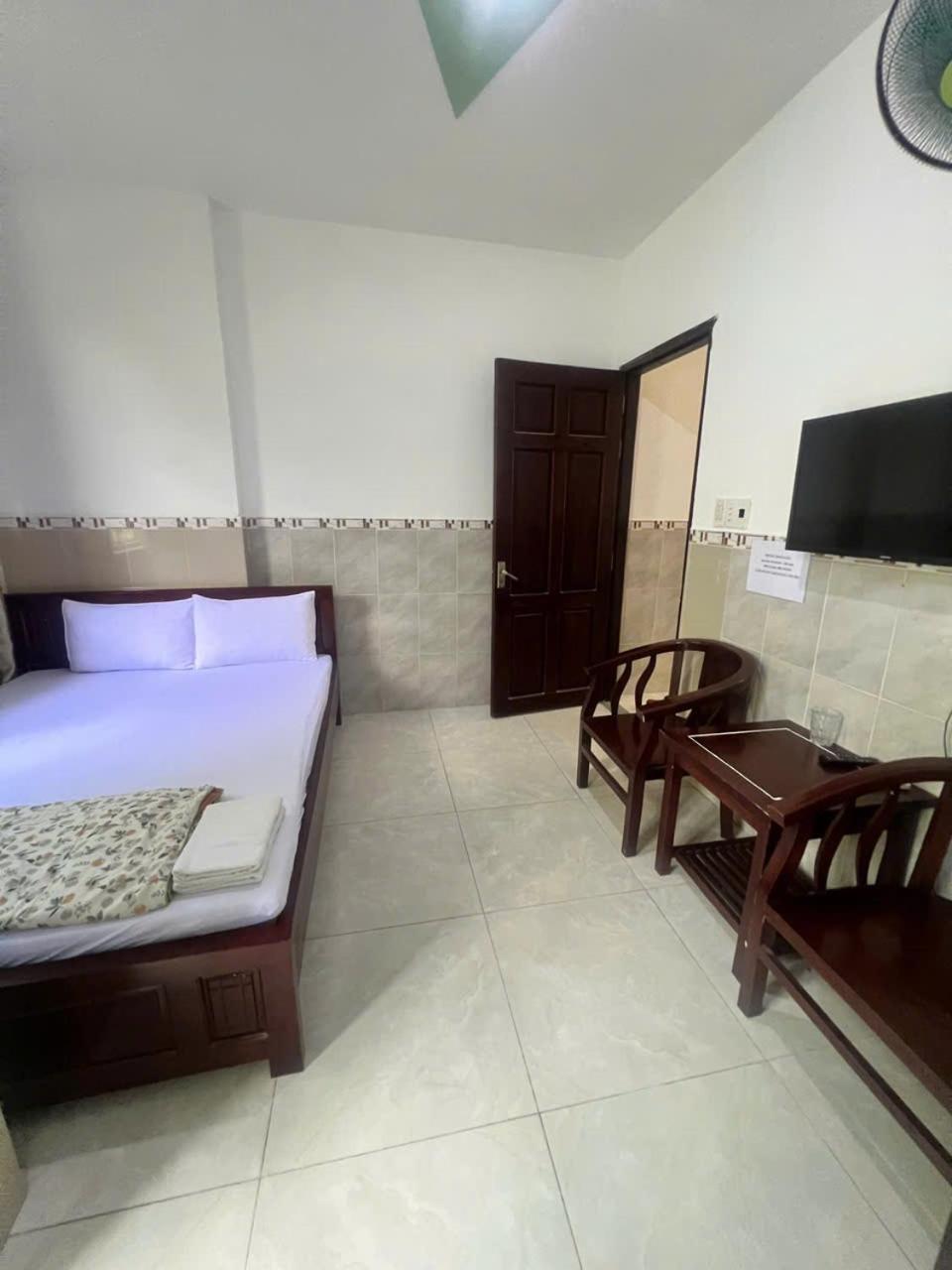 Aparthotel Khach San Doan Gia à Hô Chi Minh-Ville Extérieur photo